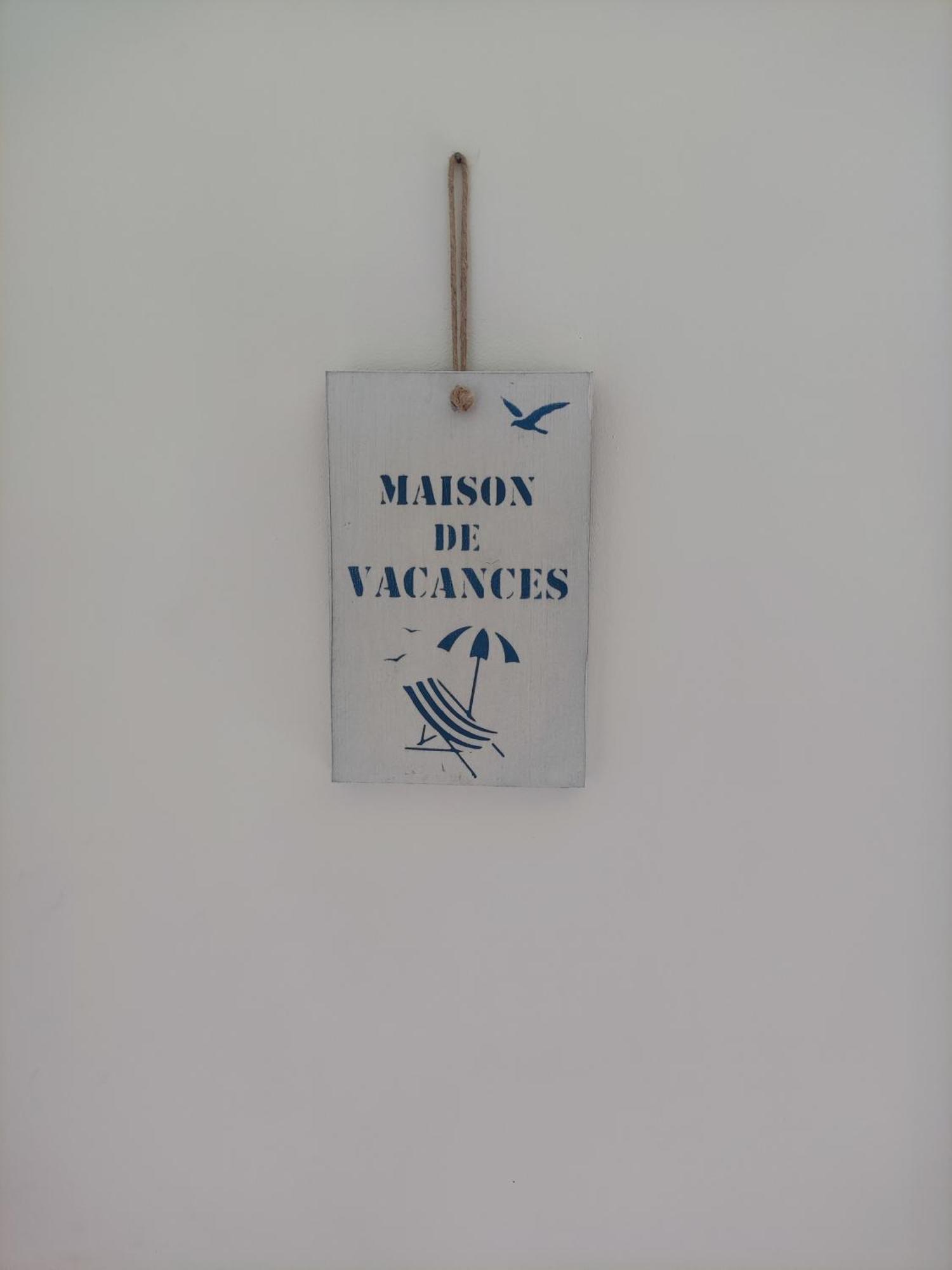 Maison Neuve 4 Ou 5 Personnes Kerguen Plobannalec Exterior foto